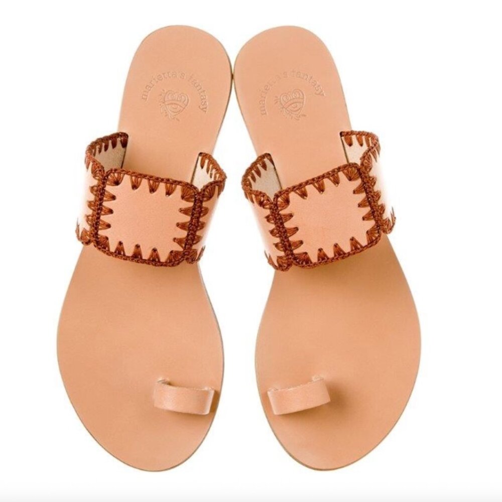 Aethra Natural - Tan with Brown Stitching